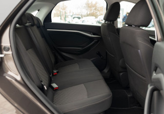 Подержанный автомобиль LADA (ВАЗ) Vesta Sedan 2016 года (19 фото)