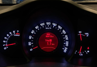 Подержанный автомобиль Kia Sportage 2012 года (10 фото)