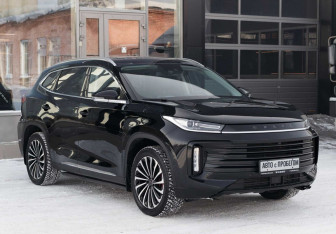 Подержанный автомобиль Exeed TXL 2023 года (3 фото)