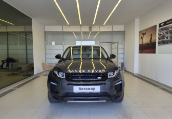 Подержанный автомобиль Land Rover Range Rover Evoque 2017 года (2 фото)