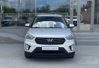 Подержанный автомобиль Hyundai Creta 2019 года (2 фото)