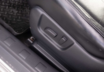 Подержанный автомобиль Nissan X-Trail 2007 года (19 фото)