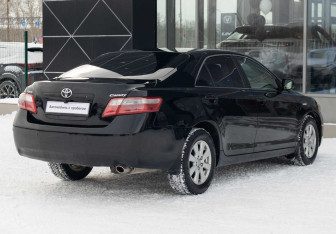 Подержанный автомобиль Toyota Camry Sedan 2007 года (5 фото)