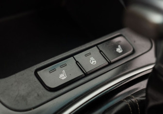 Подержанный автомобиль Kia Rio Sedan 2019 года (16 фото)