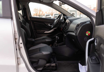 Подержанный автомобиль LADA (ВАЗ) XRAY 2020 года (18 фото)