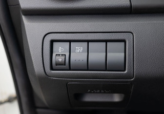 Подержанный автомобиль Mazda CX-7 2011 года (20 фото)