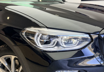 Подержанный автомобиль BMW X3 2019 года (4 фото)