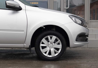 Подержанный автомобиль LADA (ВАЗ) Granta Sedan 2022 года (9 фото)