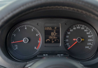 Подержанный автомобиль Volkswagen Polo Sedan 2018 года (13 фото)