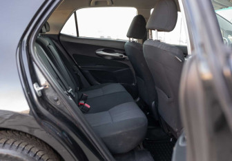 Подержанный автомобиль Toyota Auris Hatchback 2009 года (19 фото)