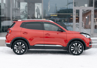 Подержанный автомобиль Chery Tiggo 4 2021 года (4 фото)