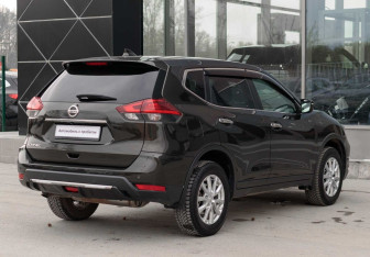 Подержанный автомобиль Nissan X-Trail 2019 года (5 фото)