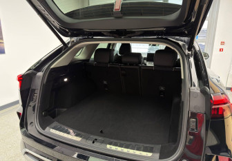 Подержанный автомобиль Wey Coffee 01 2023 года (10 фото)