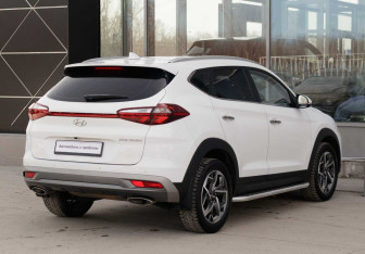 Подержанный автомобиль Hyundai Tucson 2020 года (5 фото)