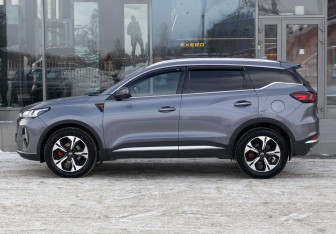 Подержанный автомобиль Chery Tiggo 7 Pro Max 2023 года (8 фото)