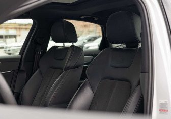 Подержанный автомобиль Audi A6 Sedan 2020 года (24 фото)