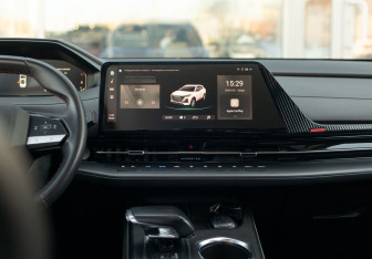 Подержанный автомобиль Changan CS55PLUS 2023 года (14 фото)