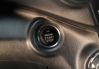 Подержанный автомобиль Toyota Highlander 2011 года (15 фото)