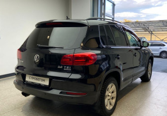 Подержанный автомобиль Volkswagen Tiguan 2013 года (5 фото)