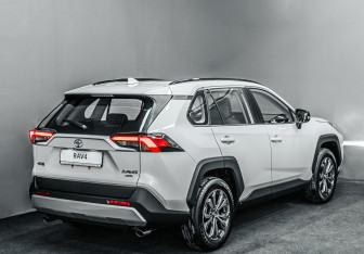 Новый Toyota RAV4 2025 (6 фото)