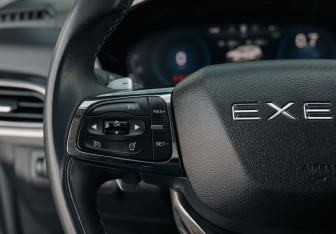 Подержанный автомобиль Exeed TXL 2020 года (12 фото)