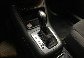 Подержанный автомобиль Volkswagen Tiguan 2012 года (13 фото)