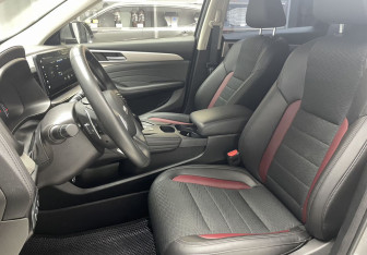 Подержанный автомобиль Haval F7 2022 года (8 фото)