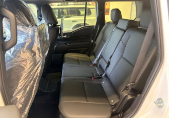 Новый Toyota Land Cruiser Prado 2026 (19 фото)