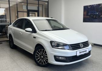 Подержанный автомобиль Volkswagen Polo Sedan 2016 года (3 фото)