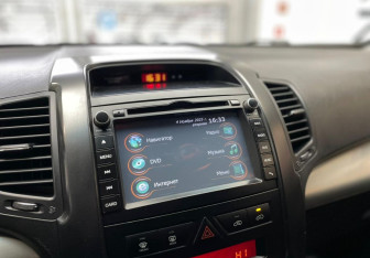 Подержанный автомобиль Kia Sorento 2012 года (16 фото)