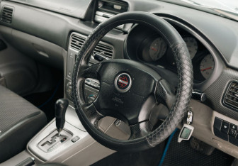 Подержанный автомобиль Subaru Forester Suv 2002 года (11 фото)