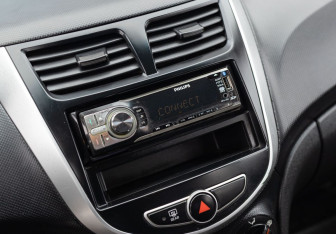 Подержанный автомобиль Hyundai Solaris Sedan 2011 года (13 фото)