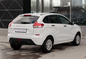 Подержанный автомобиль LADA (ВАЗ) XRAY 2019 года (5 фото)
