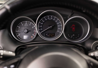 Подержанный автомобиль Mazda CX-5 2016 года (13 фото)