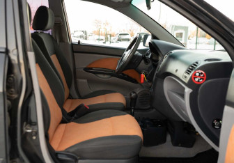 Подержанный автомобиль Kia Picanto 2007 года (17 фото)
