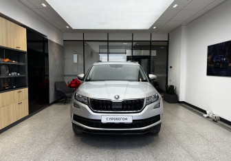 Подержанный автомобиль Skoda Kodiaq 2019 года (2 фото)