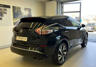 Подержанный автомобиль Nissan Murano Suv 2018 года (4 фото)