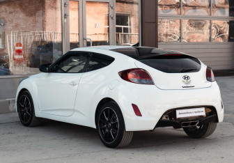 Подержанный автомобиль Hyundai Veloster 2012 года (7 фото)