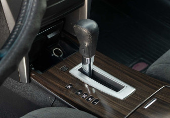 Подержанный автомобиль Nissan Teana 2013 года (16 фото)