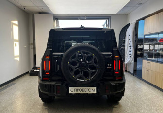 Подержанный автомобиль Jetour T2 2024 года (5 фото)