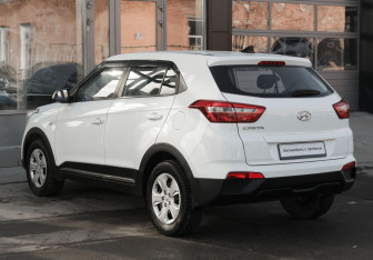 Подержанный автомобиль Hyundai Creta 2018 года (7 фото)