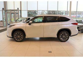 Новый Toyota Highlander 2026 (4 фото)