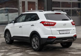 Подержанный автомобиль Hyundai Creta 2017 года (7 фото)