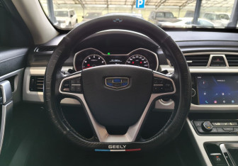 Подержанный автомобиль Geely Atlas 2020 года (9 фото)