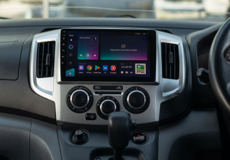 Подержанный автомобиль Nissan NV200 2014 года (14 фото)