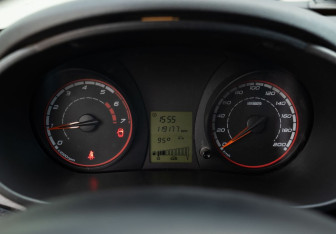 Подержанный автомобиль LADA (ВАЗ) Kalina Hatchback 2015 года (16 фото)