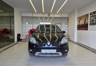 Подержанный автомобиль Renault Koleos 2011 года (2 фото)