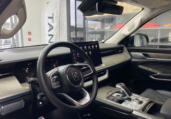 Подержанный автомобиль Tank 500 2024 года (11 фото)