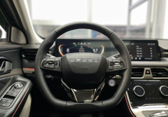 Подержанный автомобиль Exeed TXL 2023 года (14 фото)
