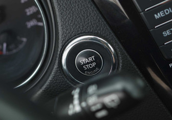 Подержанный автомобиль Nissan X-Trail 2019 года (15 фото)